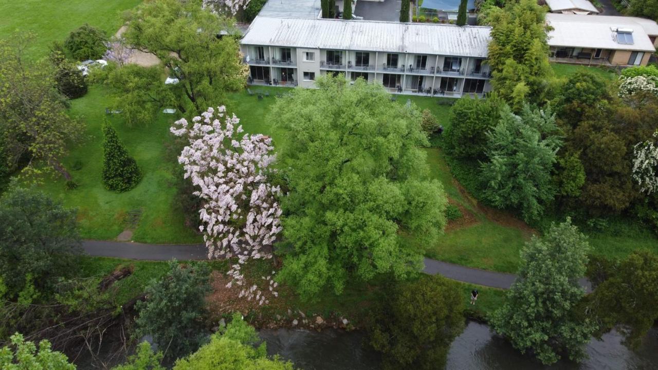 Riverbank Park Motel Bright Εξωτερικό φωτογραφία